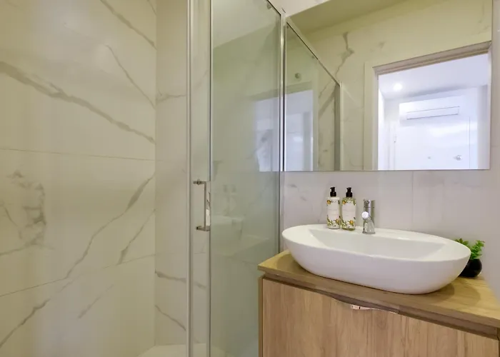 Magnolia 3 Luxury With Ac Metro Downtown * Porto