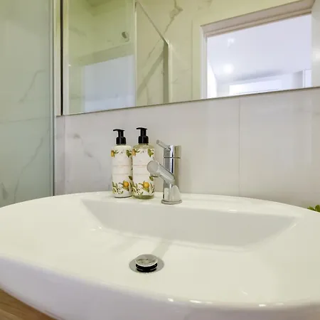 Magnolia 3 Luxury With Ac Metro Downtown * Porto